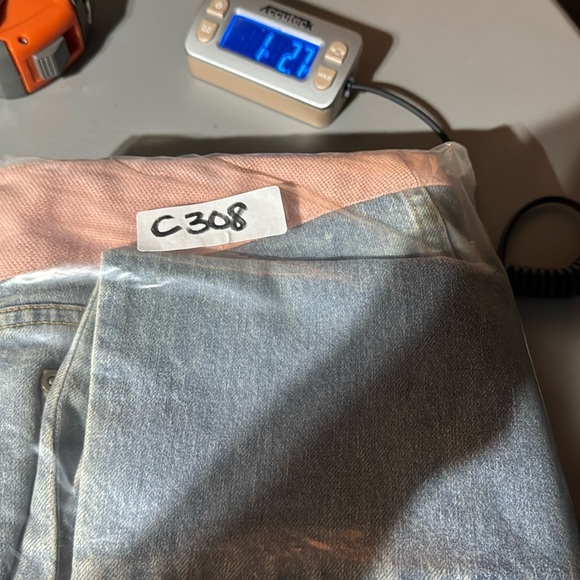 Alice + Olivia Mid-Rise Light Wash Wide Leg Jeans Size 10 Designer Retro Revolve - Picture 14 of 14